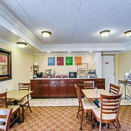 Comfort Inn Near Martinsville Speedway Εξωτερικό φωτογραφία