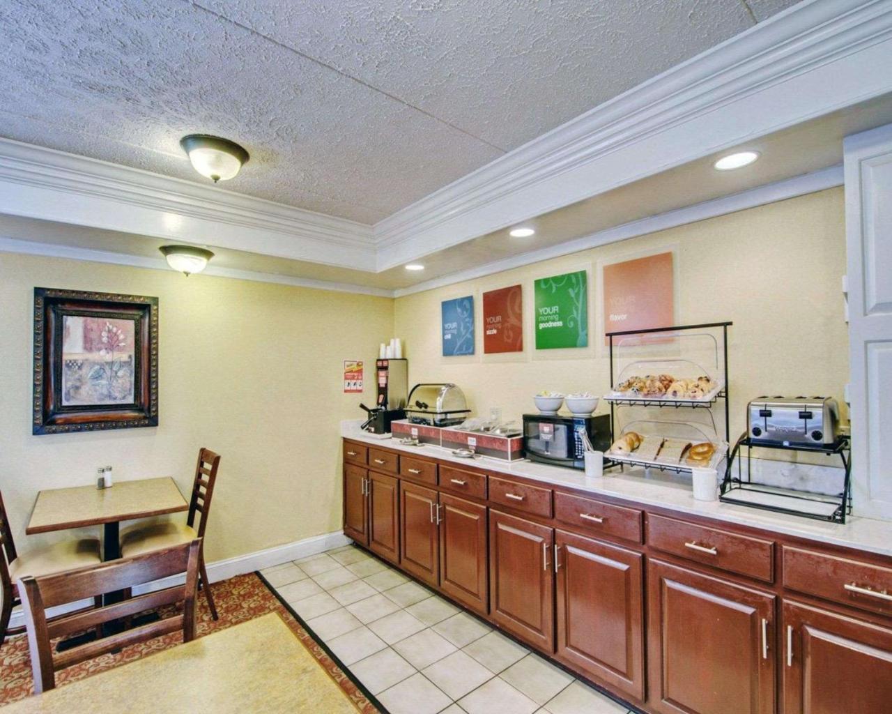 Comfort Inn Near Martinsville Speedway Εξωτερικό φωτογραφία