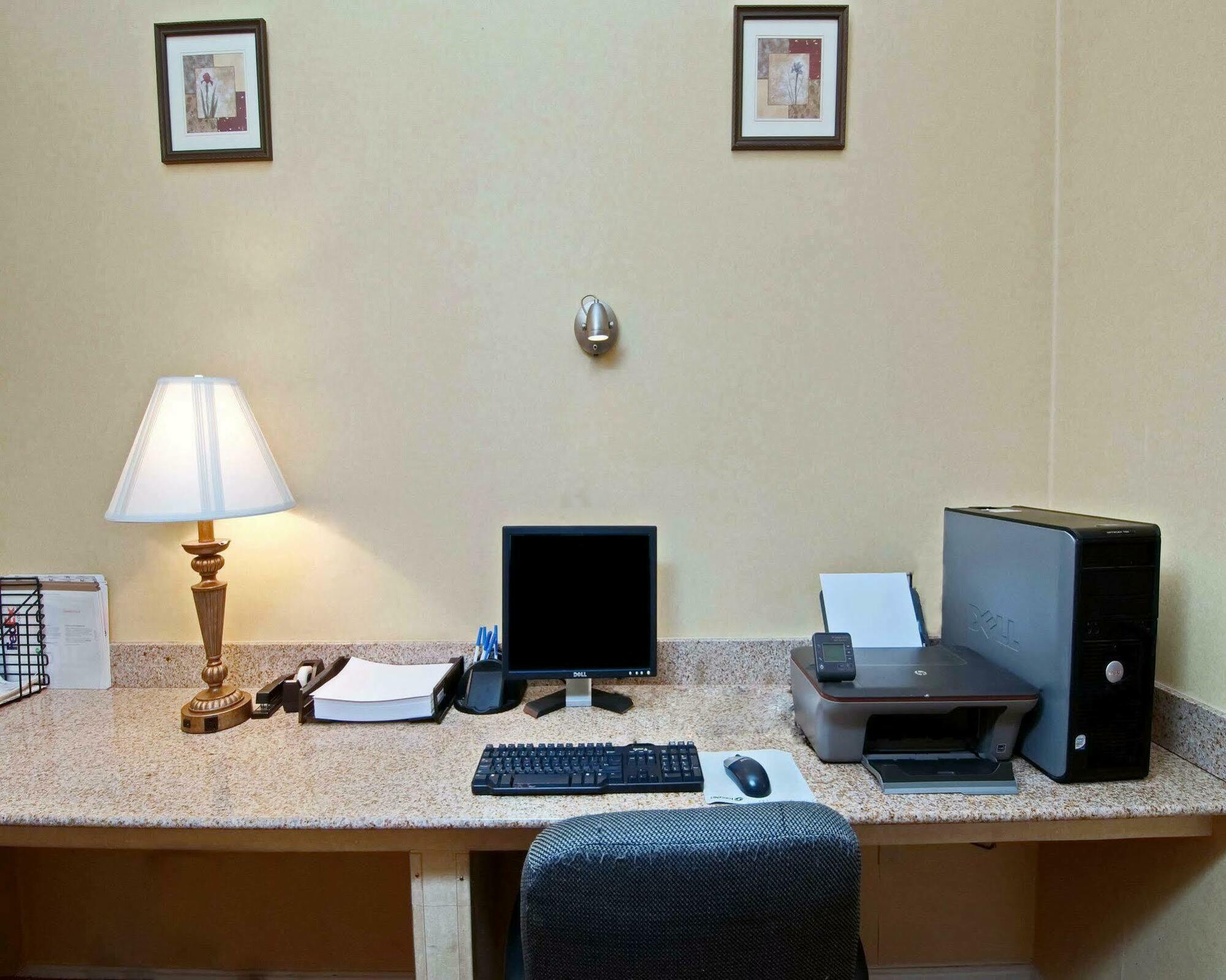 Comfort Inn Near Martinsville Speedway Εξωτερικό φωτογραφία